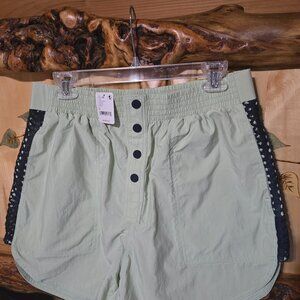 Free People Movement Underdog Shorts M. NWT